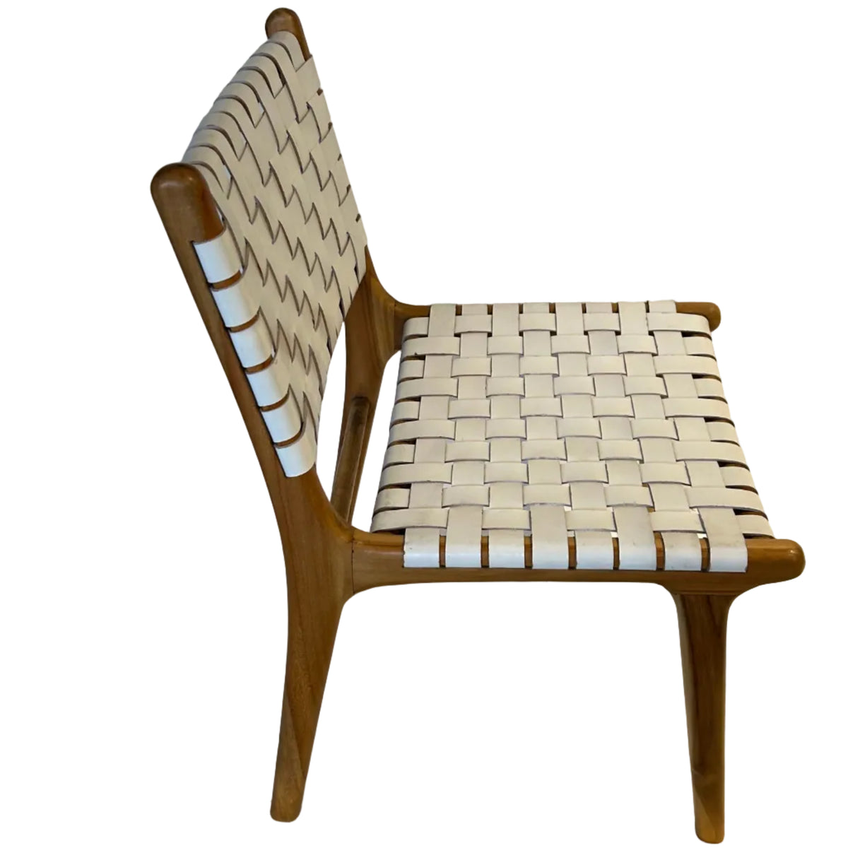 These Danish-style (MCM) white leather strapped chairs feature a sturdy teak frame and handwoven leather for a stylish, comfortable seat. Light and airy, they’re perfect for coastal or modern interiors. Now available at a special sale price—high-quality craftsmanship at great value.