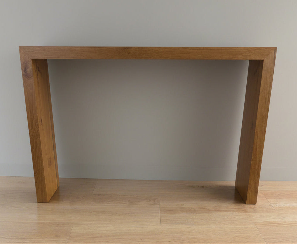 Hall table console in a contemporary Australian home