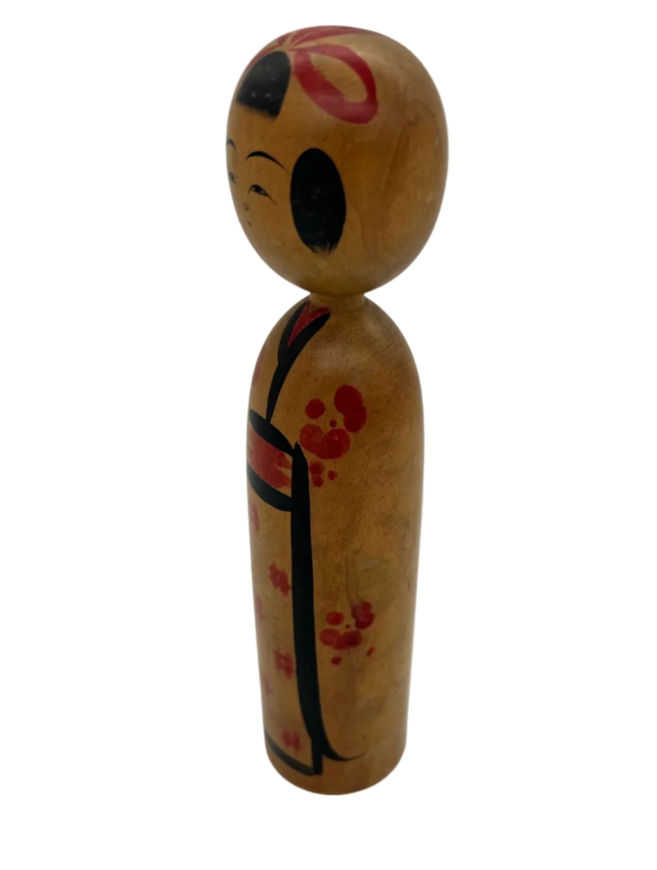 Masanori Onodera (小野寺正徳, born 1948) is a renowned artisan of the Kijiyama kokeshi tradition from Akita Prefecture. His works blend the rustic and bold characteristics of the Kijiyama style with his unique artistic sensibility