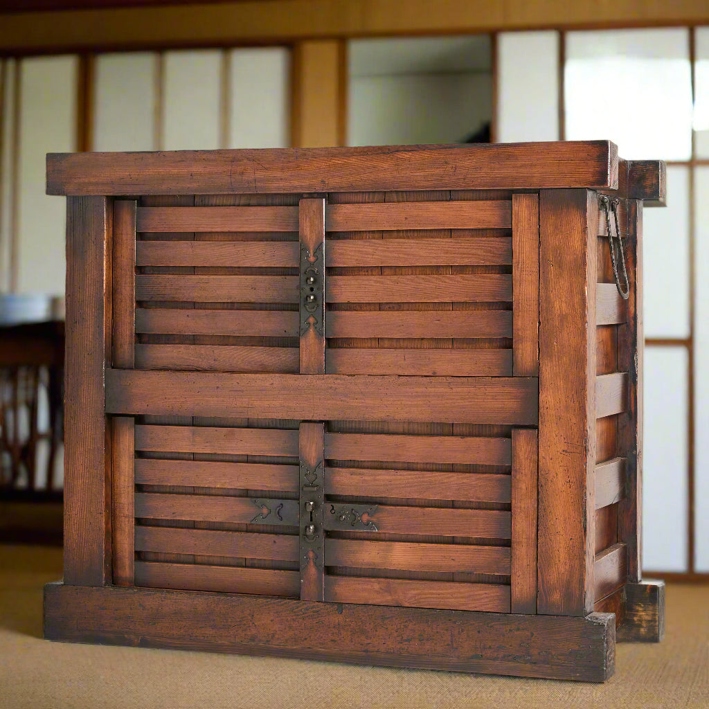Japanese Wooden Chests – Japanese Wooden Tansu Chests – Kazari