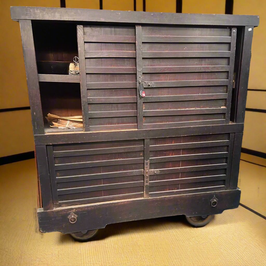 Kazari karuma dansu storage chest Japanese storage cabinet on wheels (Karuma-dansu) - RARE - made from chestnut and cedar woods.
Please note this is unrestored and approximately 200 years old. We offer a highly skilled restoration if required.