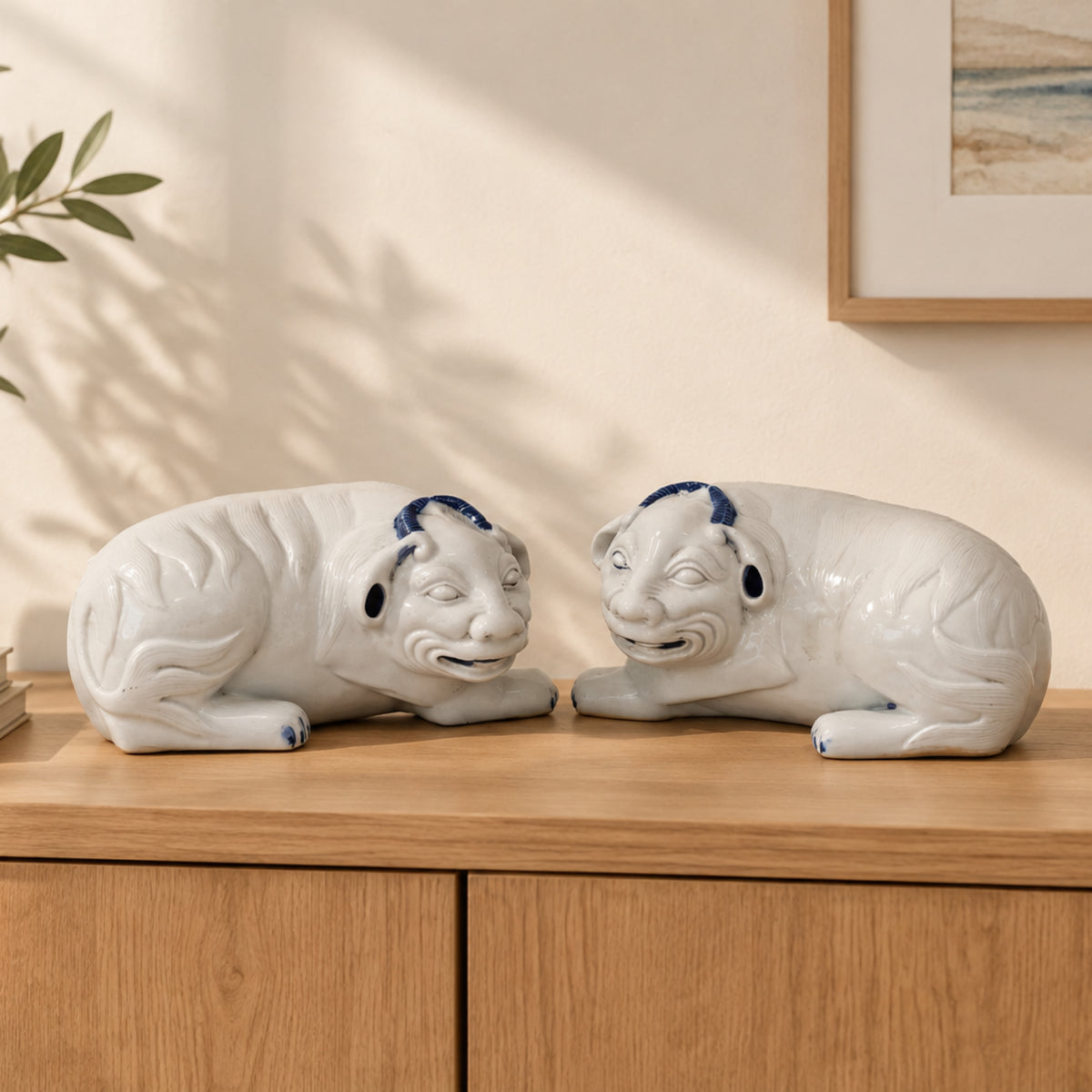 Chinese porcelain mythical beasts - 20th century.