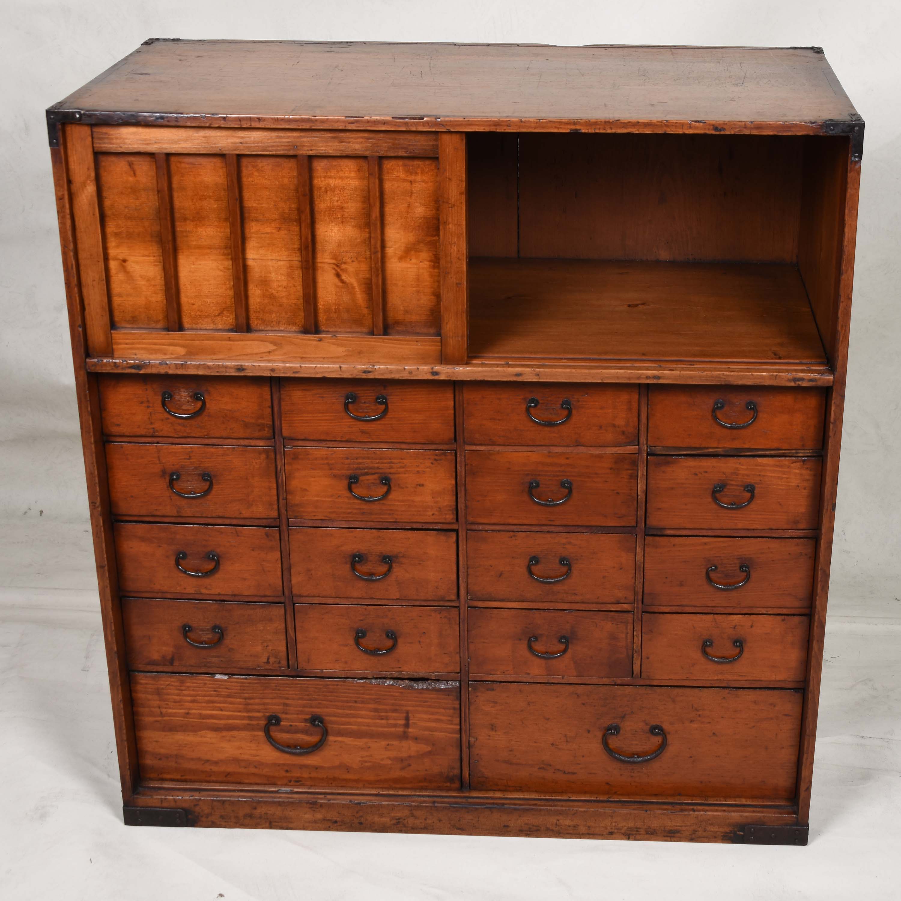 Kazari Japanese cedar 18 drawer merchant's shop storage chest - choba dansu. Meiji period, late 19th century.