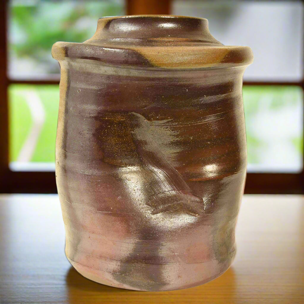 A Japanese bizenware pottery studio vase by Ohira Takaaki