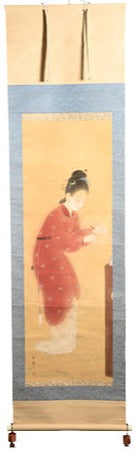Antique Japanese Scroll – Painting of a 'Bijin' in Chinese Style Dress – Meiji/Taisho Period (Early 20th Century)